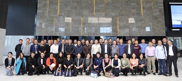 沈陽市委黨校學員蒞臨沈陽航空產業園參觀調研