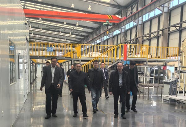 沈陽飛機設計研究所所長劉志敏來沈陽航空產業集團調研